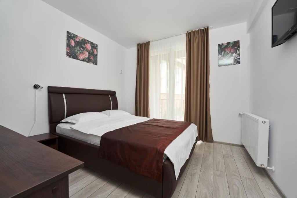 Pension Mora Cluj Napoca Bagian luar foto