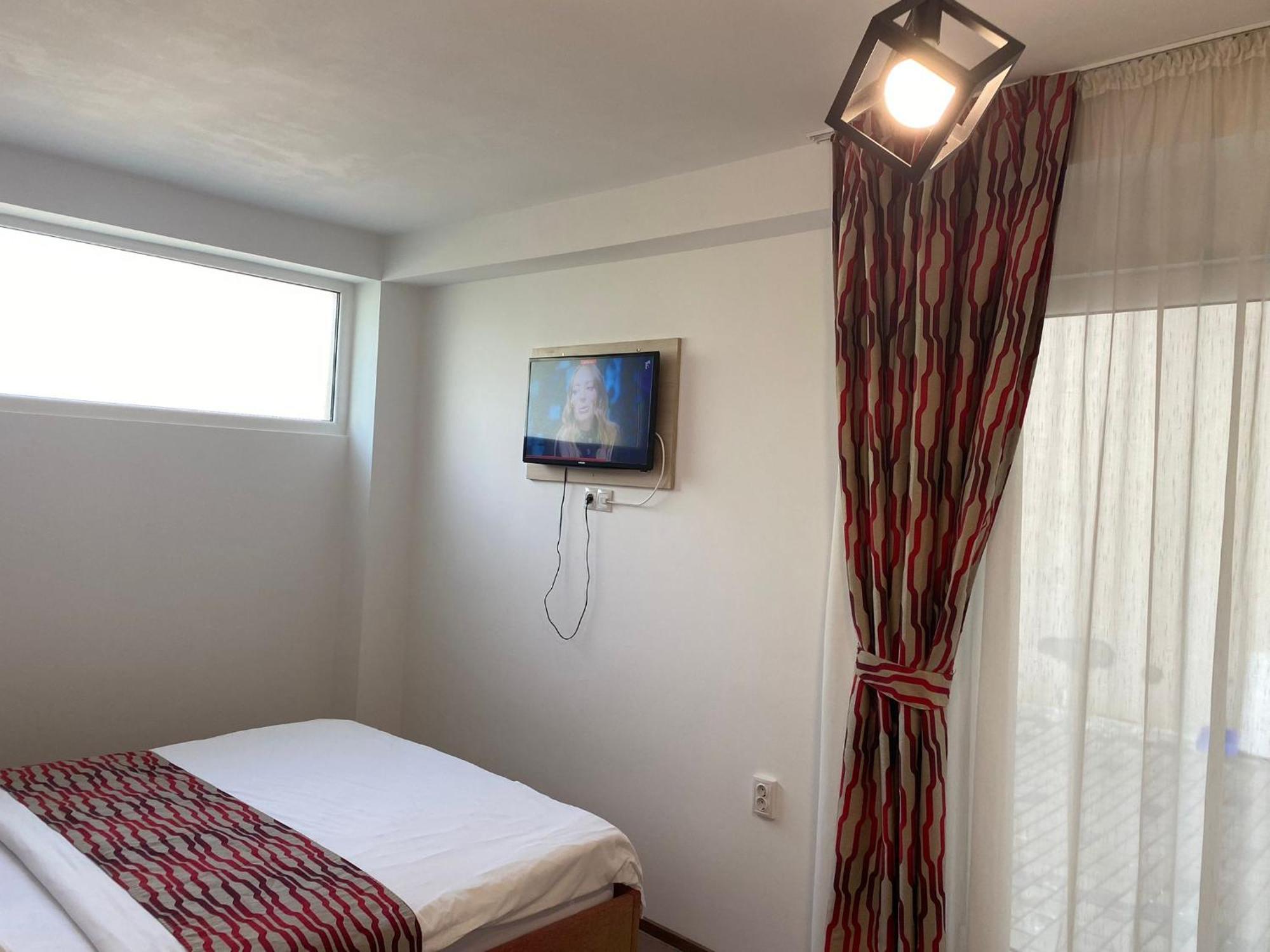 Pension Mora Cluj Napoca Bagian luar foto