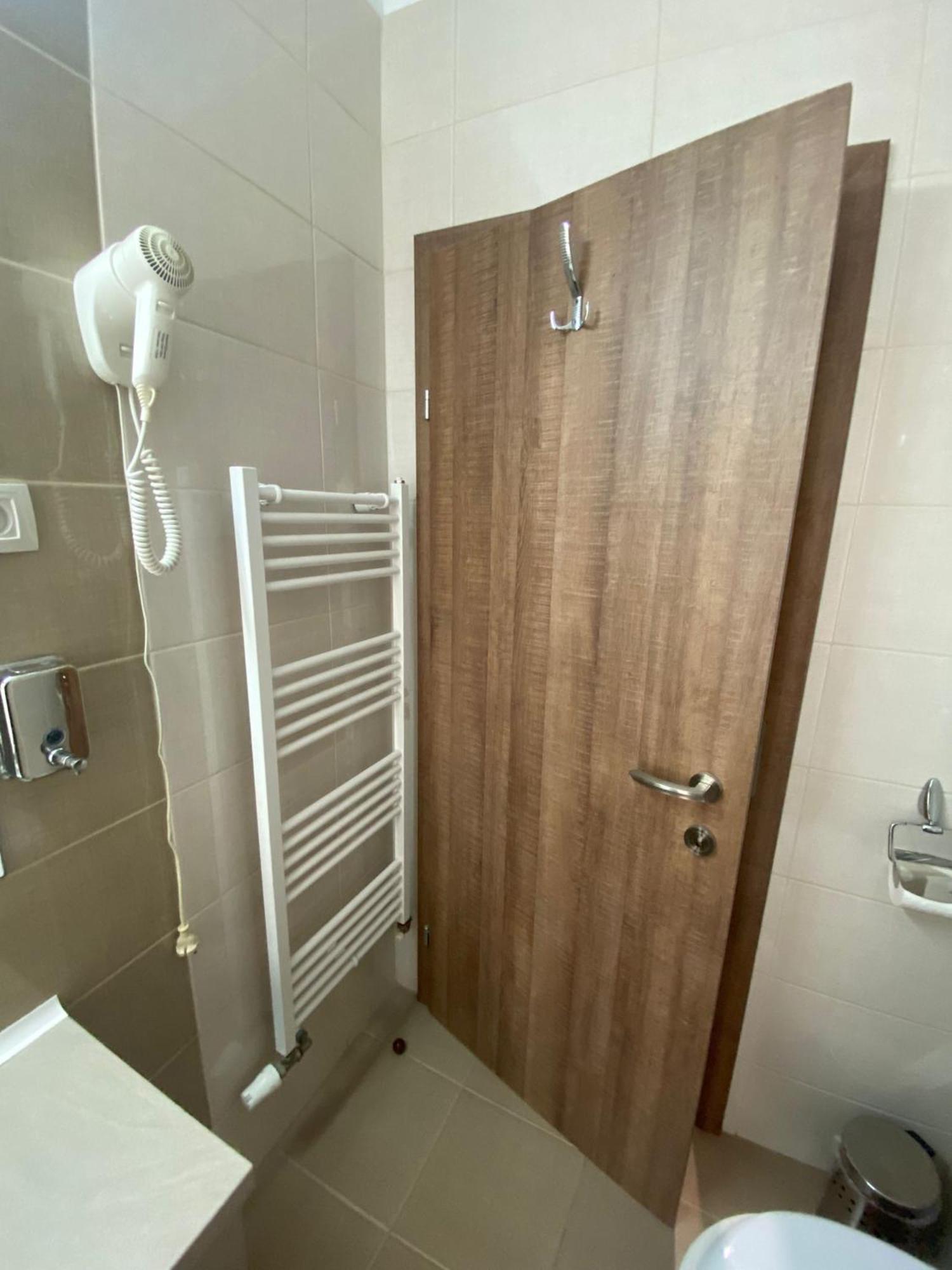 Pension Mora Cluj Napoca Bagian luar foto
