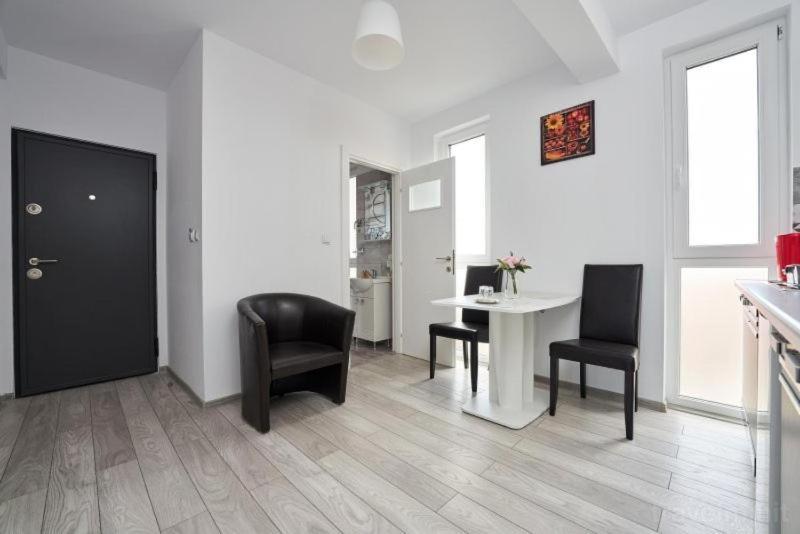 Pension Mora Cluj Napoca Bagian luar foto